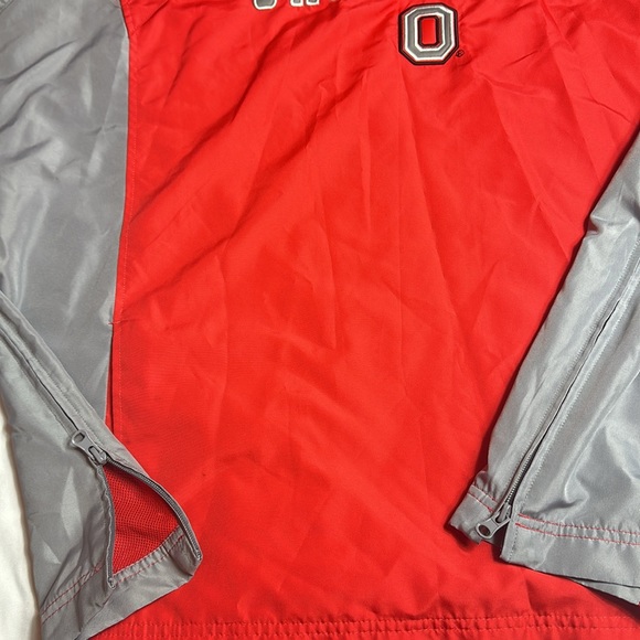 Ohio State Pullover OSU OH IOXXL Nylon Pullover Half Zip. See pic small hole - Picture 3 of 10